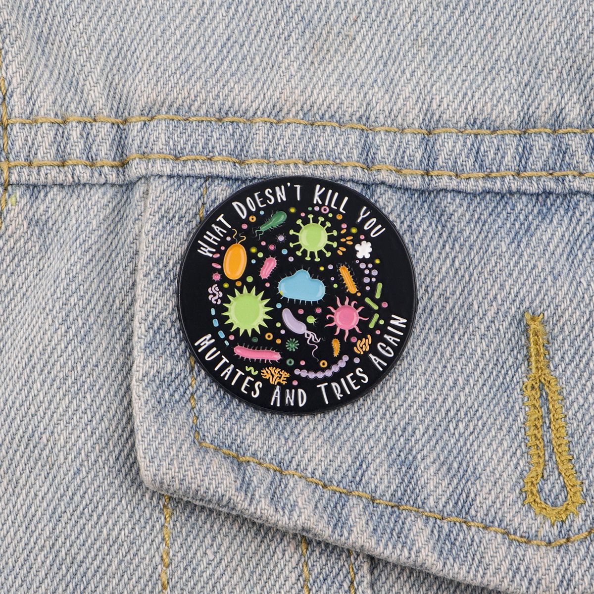 Bacterial Enamel Pin Nurse Doc - Science Toy incelemesi ve fiyatı